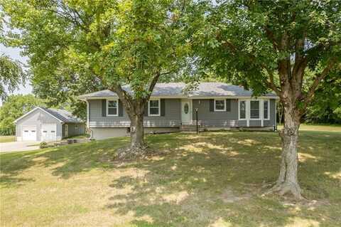 11020 131st Street, Liberty, MO 64068