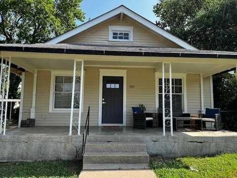 701 E Hill Street, Independence, KS 67301