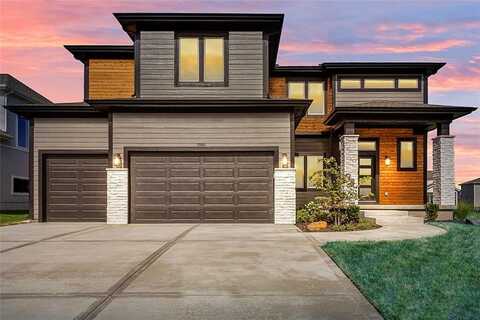 17661 Haskins Street, Overland Park, KS 66013