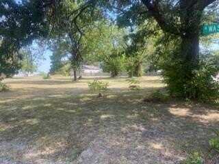 1202 N Washington N/A, Chanute, KS 66720