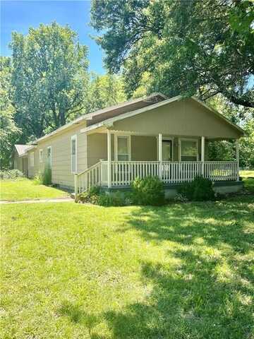 1126 E 14th Street, Pittsburg, KS 66762