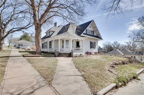 612 Mound Street, Mound City, MO 64470