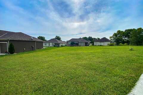 305 Crestview Court, Raymore, MO 64083