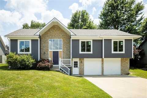 423 SW Windmill Lane, Lees Summit, MO 64082