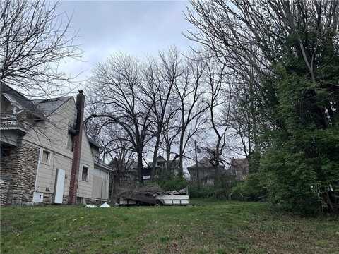 3640 Prospect Avenue, Kansas City, MO 64128