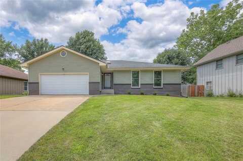 600 SE Adobe Drive, Lees Summit, MO 64063