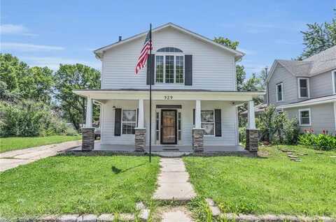 929 Brown Avenue, Osawatomie, KS 66064