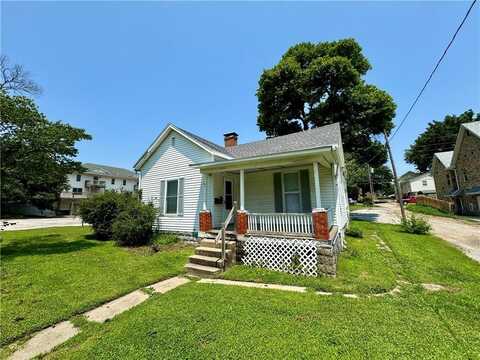 309 Broad Street, Warrensburg, MO 64093