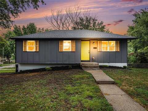 10323 Smalley Avenue, Kansas City, MO 64134