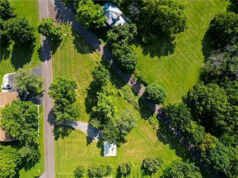 8511 Hurlingen Road, Saint Joseph, MO 64507