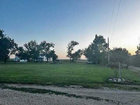 20774 NW 1350th Road, Garnett, KS 66032