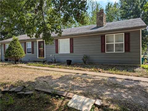 18 NW 425th Road, Warrensburg, MO 64093