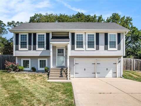 8116 NW 77th Court, Kansas City, MO 64152