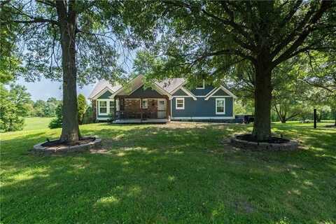 13615 Scottie Drive, Kearney, MO 64060