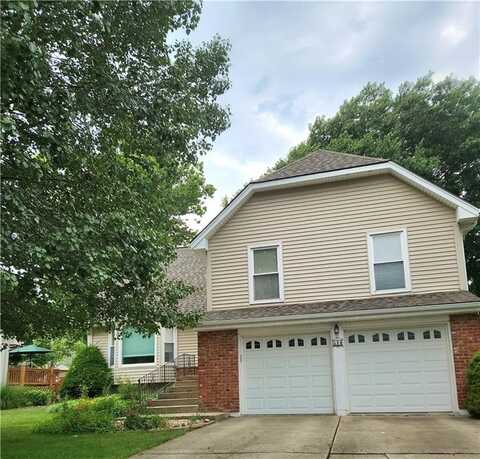 514 SE Adobe Drive, Lees Summit, MO 64063