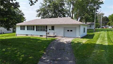 504 N 10th Street, Savannah, MO 64485