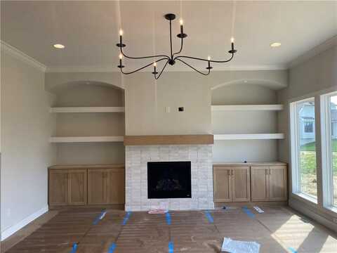 2914 NE 102nd Street, Kansas City, MO 64155