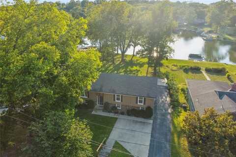 8306 NW Forest Drive, Weatherby Lake, MO 64152