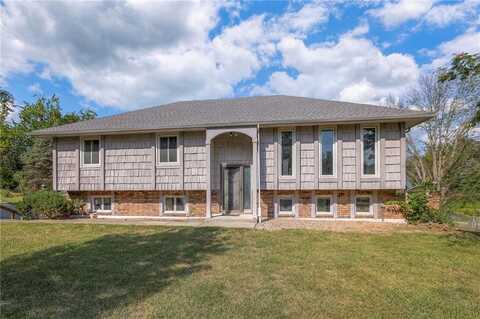 27701 S Wolf Road, Freeman, MO 64746