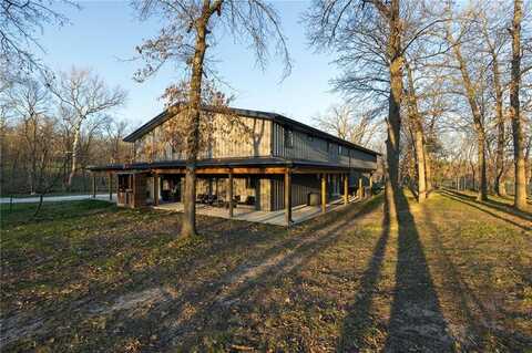 11100 S Bilyou Road, Lone Jack, MO 64070