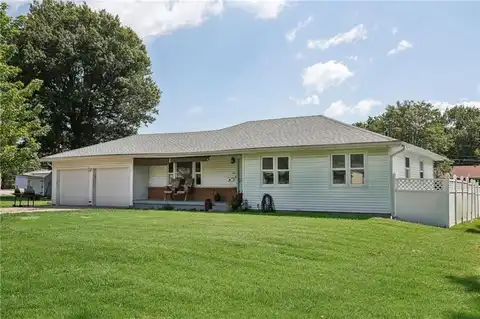 925 N Cherry Street, Ottawa, KS 66067