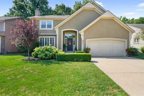 8201 W 152 Terrace, Overland Park, KS 66223