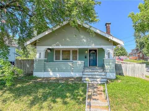 1013 McPherson Street, Trenton, MO 64683