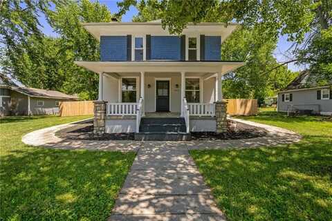 513 S Hudson Street, Buckner, MO 64016