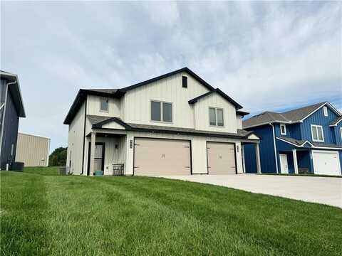 90 A SE 361 Road, Warrensburg, MO 64093