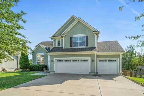 3018 SW Saddlewood Place, Lees Summit, MO 64081