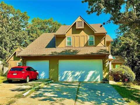 3513/3515 SW MCDANIAL Avenue, Blue Springs, MO 64015