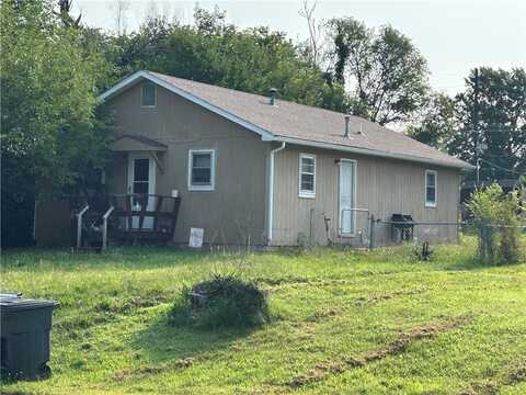 513 N Water Street, Warrensburg, MO 64093