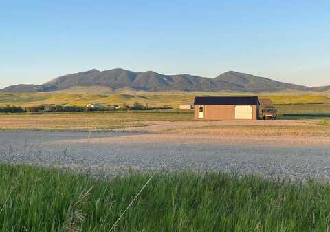 153 Pay The Freight LN, Lewistown, MT 59457