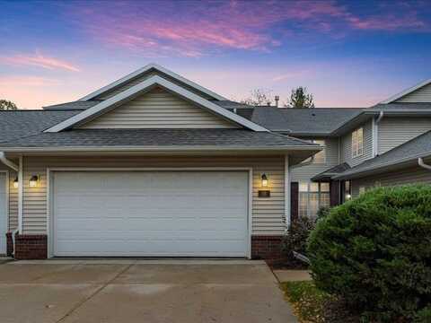 56 Pentire Circle, IowaCity, IA 52240