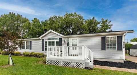 212 Paddock Circle, IowaCity, IA 52245