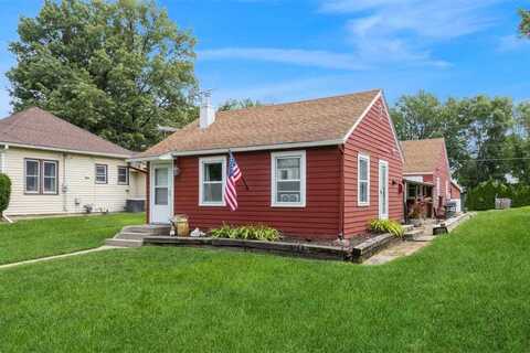 407 Clark Street, Williamsburg, IA 52361