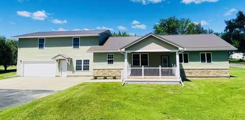 317 S Walnut St, Wilton, IA 52778