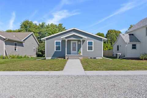 304 W Linn, LoneTree, IA 52755