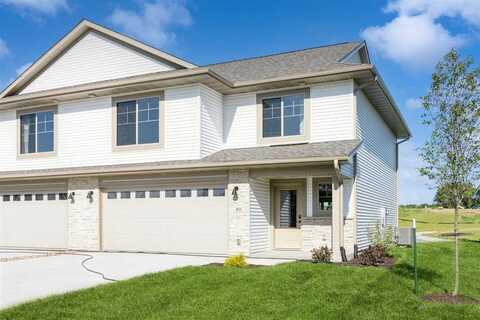 811 High Ridge Trl, Solon, IA 52333