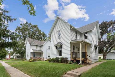 608 Meridian St, Tipton, IA 52772