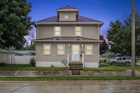 412 13Th St, BellePlaine, IA 52208