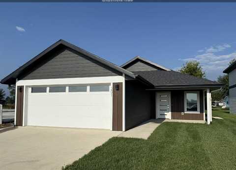 201 34th Avenue W, Spencer, IA 51301