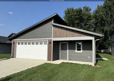 207 34th Avenue W, Spencer, IA 51301