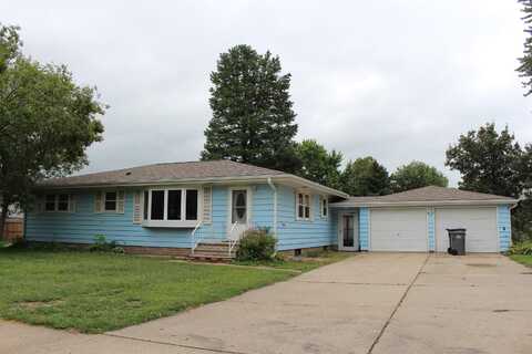 512 4th Avenue SE, Spencer, IA 51301