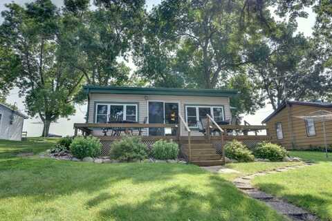 10615 Crowley Avenue, Spirit Lake, IA 51360