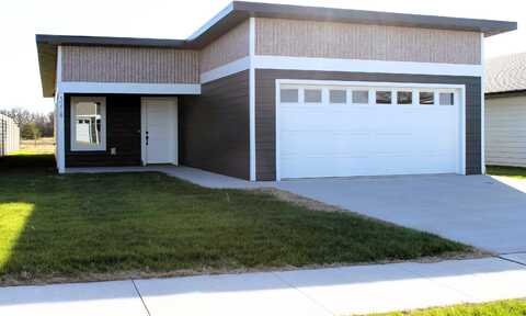 3218 W 3rd Street, Spencer, IA 51301