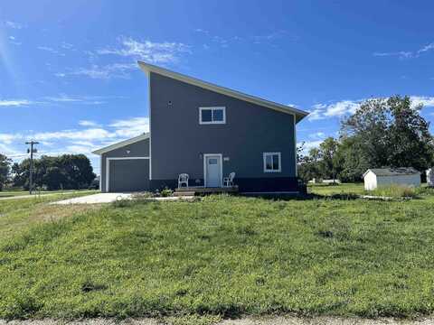 3502 7th Street, Emmetsburg, IA 50536