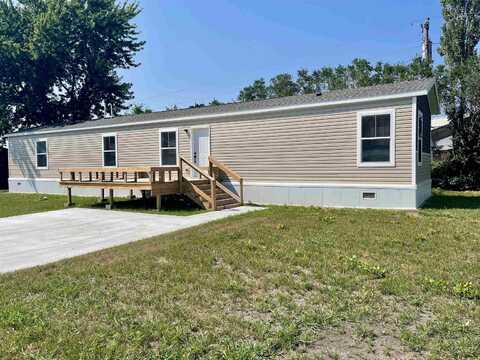 2408 25th Street #39, Spirit Lake, IA 51360