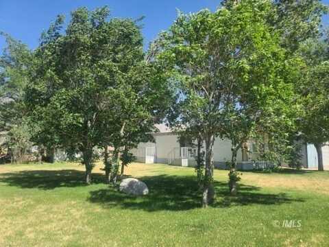 74 Hunter Ave, Bishop, CA 93514