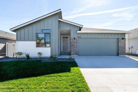 5079 W Riva Capri St, Meridian, ID 83646